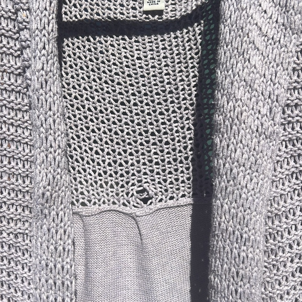 100% Cotton Cardigan by Banana Republic, Medium in Lilac - Picture 3 of 11